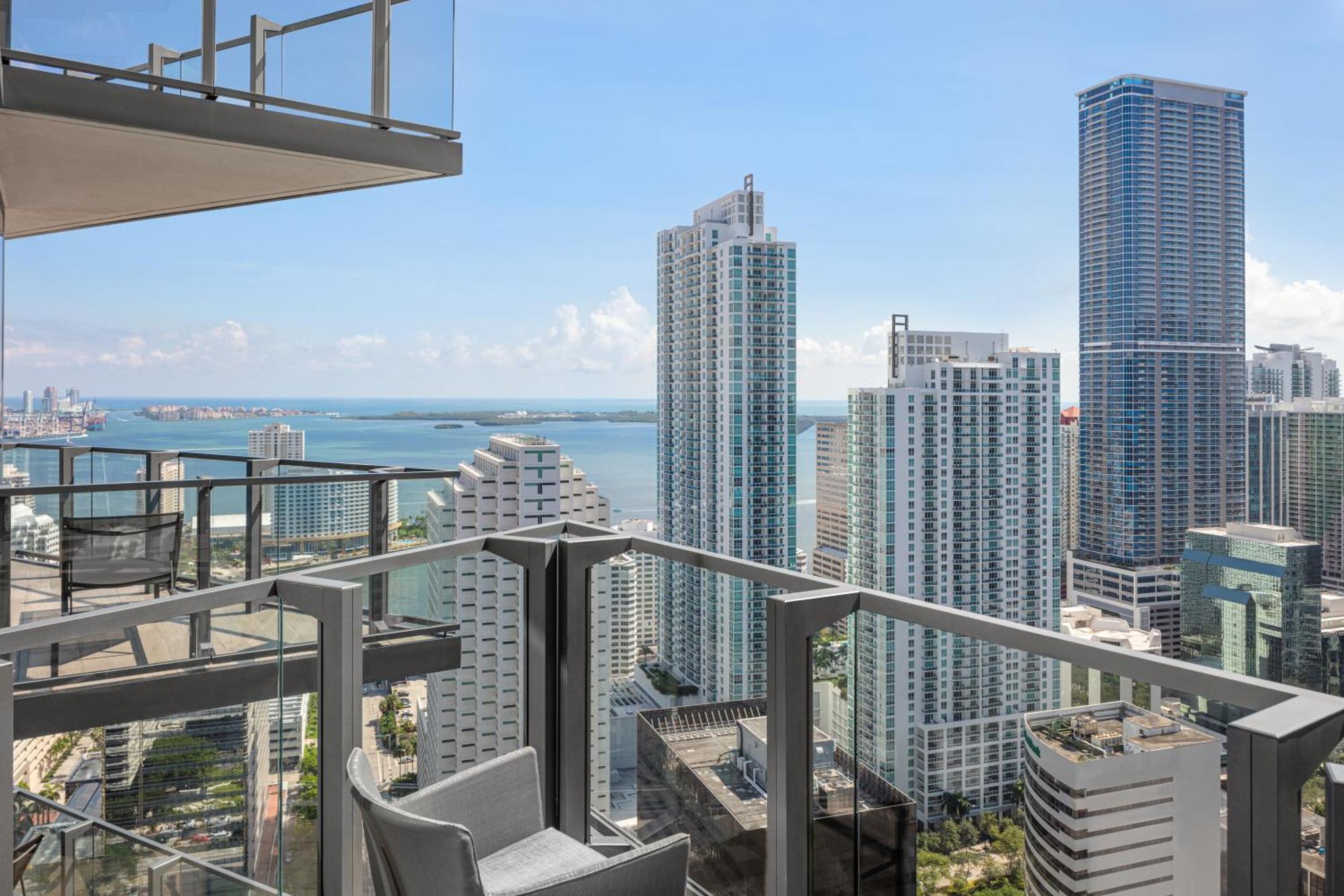 East Miami Hotel Bagian luar foto
